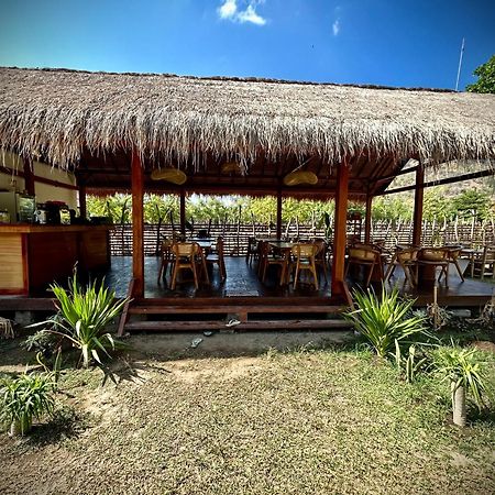 Damai Bungalows Maluk Exterior photo